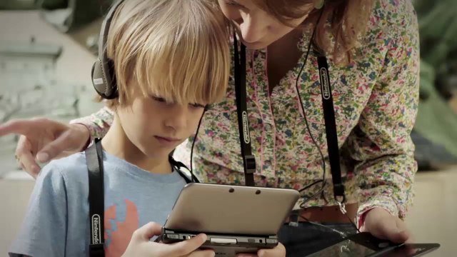 Audioguides du Louvre : Nintendo 3DS™XL et application mobile