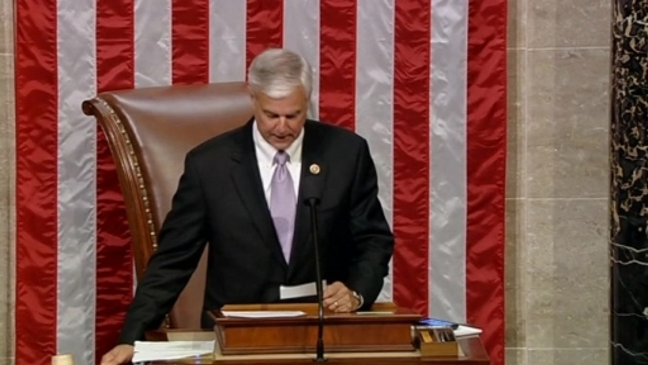 U.S. House passes bill reversing Obama deportation policy