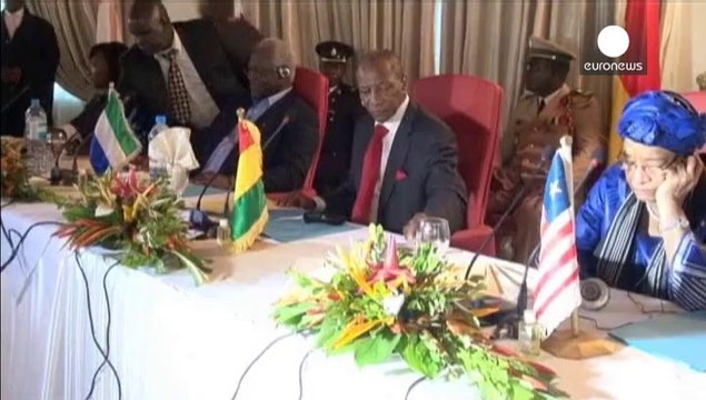 Ebola: misure straordinarie contro epidemia, oltre 700 morti