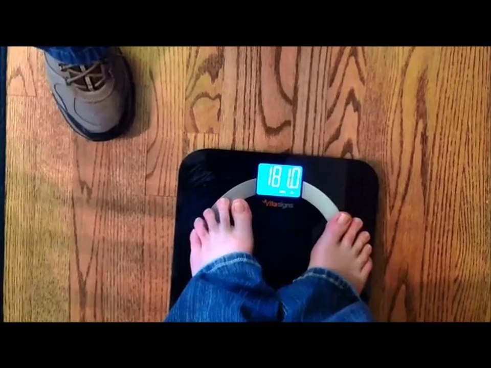 Vitasigns by Vitagoods Bluetooth Smart Body Analyzer - VS-3200-B Review -A beautiful Bluetooth scale!