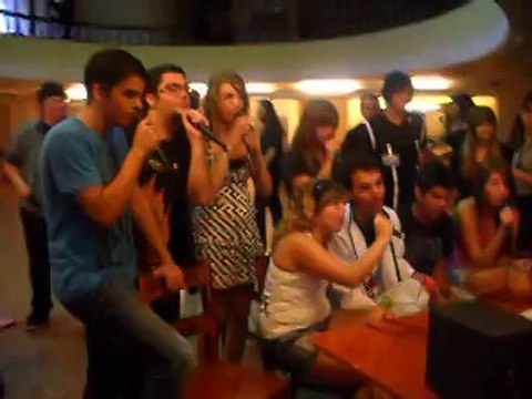 2ª Feria del Comic de Galdar.Cantando con el ultrastar