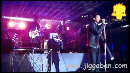 Time Machine + ยินดี + ปีน RoofTop ใน SpicyDisc 9th Anniversary