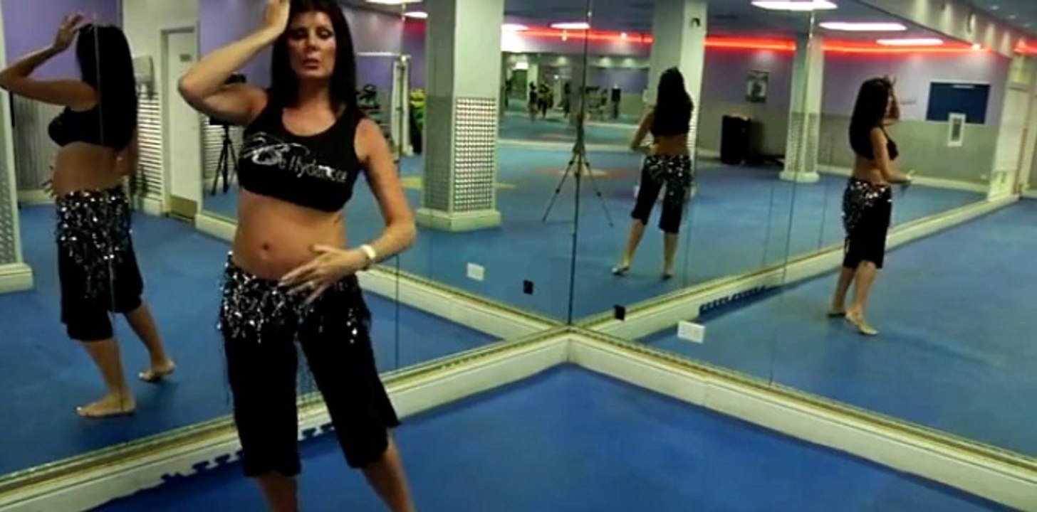 How to belly dance - shakira belly dancing