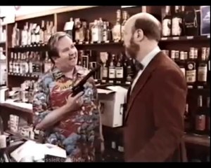 Eating Raoul (1982) - Trailer