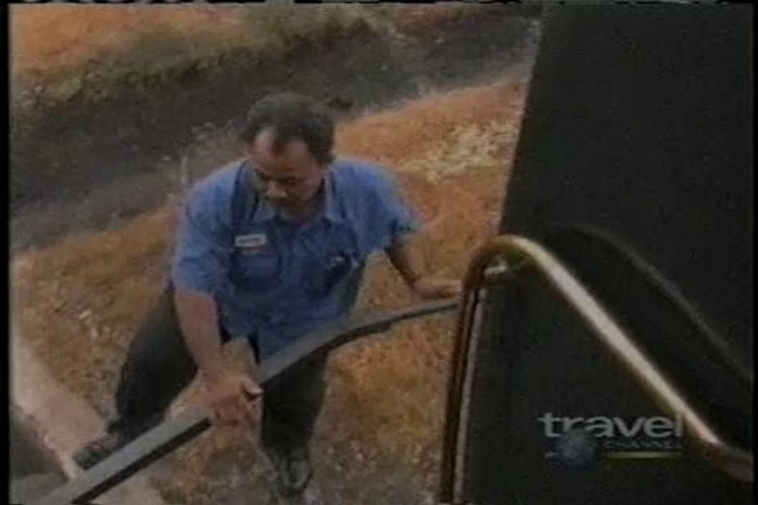 Great Railway Journeys - Singapore to Bangkok Spehphen Tompkinson