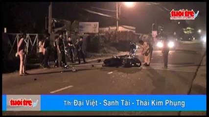 Ba xe máy tông nhau trong đêm, ba người bị thương