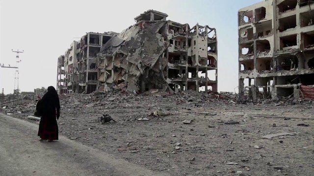 Des habitants reviennent dans des quartiers en ruine du nord de Gaza