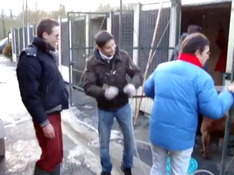 POSE DES CLOCHES CHAUFFANTES LE 15 DECEMBRE 2009