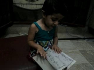 baby book readig( dailymotion Official Content sample)