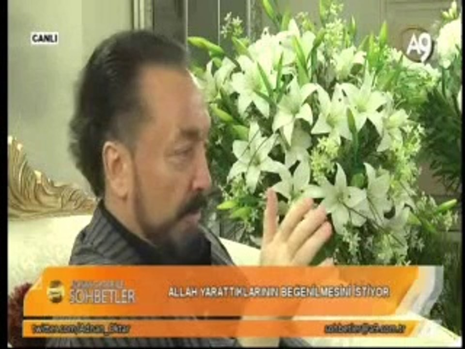 Adnan Hocanın Talebeleri Neden Çıplak