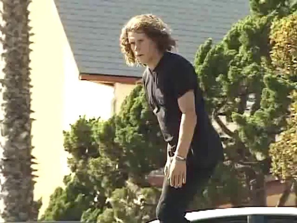 Hot Wax - Shred The Gnar