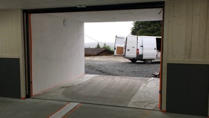 Porte de garage latérale motorisée vue intérieur