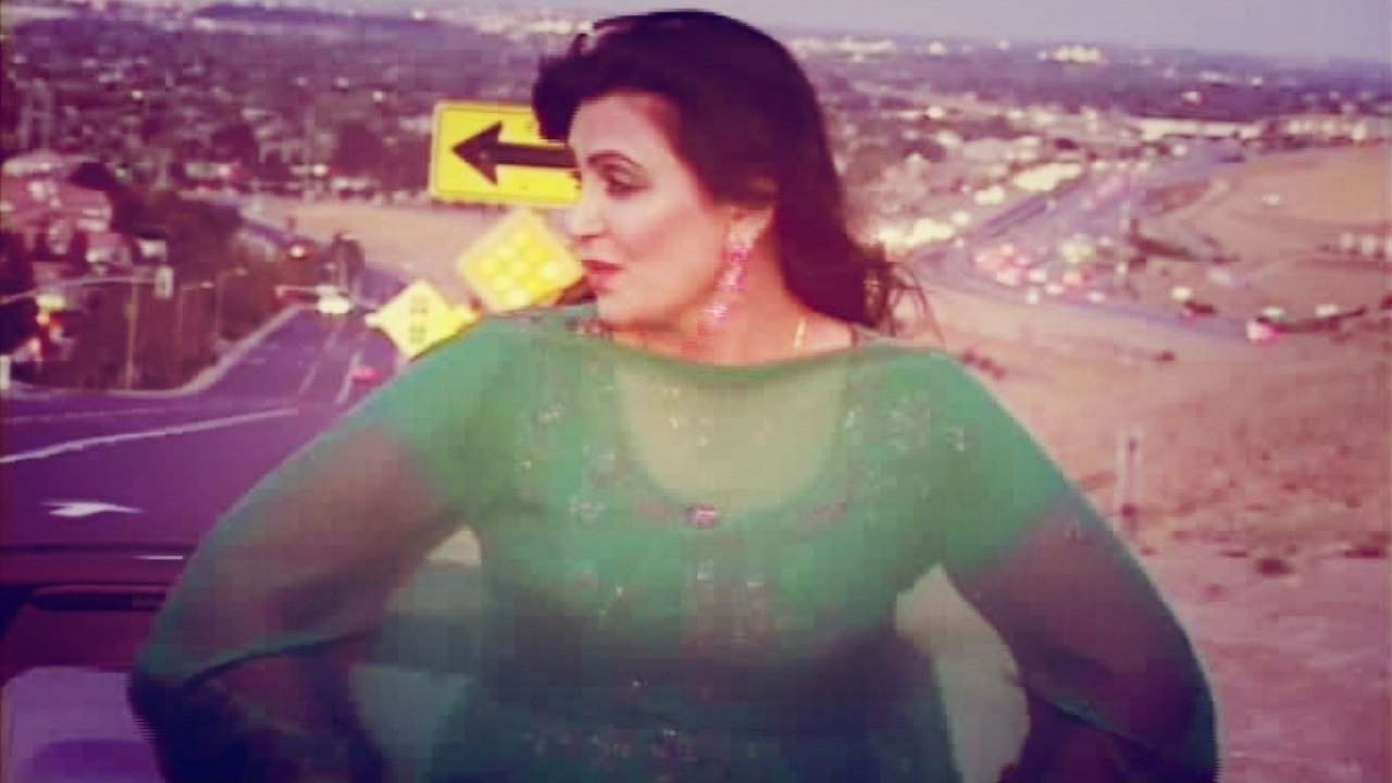 Naghma - Janan Me Dal Ta