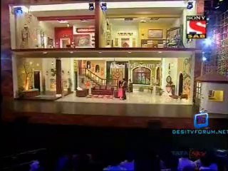 Tu Mere Agal Bagal Hai 4th August 2014 Video Watch Online