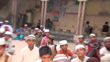 Ghusal Ki Sunnatain 2/4 by Mufti Nazeer Ahmad Raza Qadri