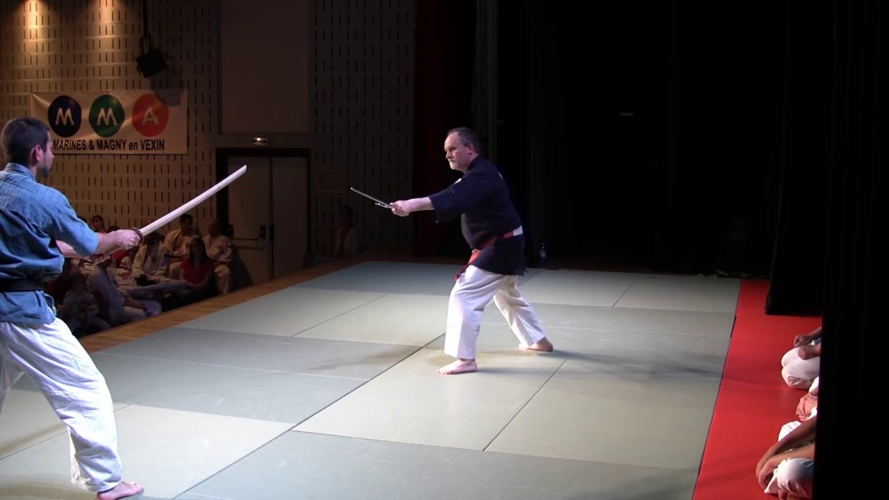 Kobudo école Taikikan en démonstration