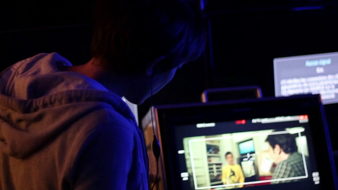 PATRICK BRUEL: Making-of sur le plateau du tournage..!