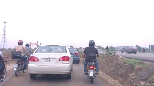 Kashmir HIghway Expansion Islamabad Project Progress near Islamabad Chowk and Related Traffic Jam