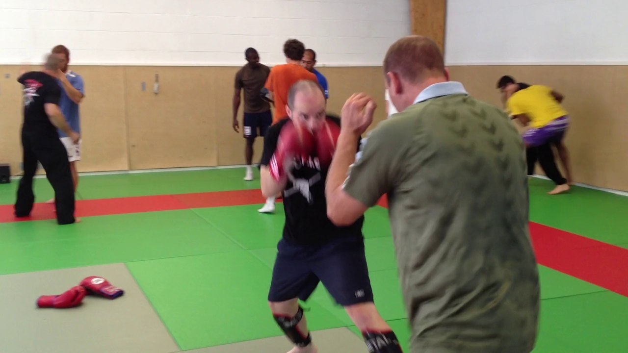 entrainement cardio/combats par le club ASPIC penchak silat - Part 6