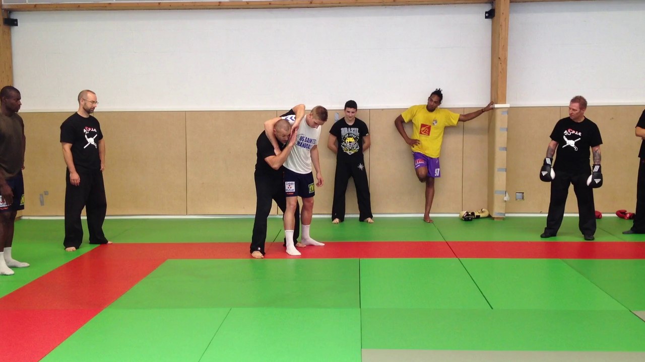 entrainement cardio/combats par le club ASPIC penchak silat - Part 8