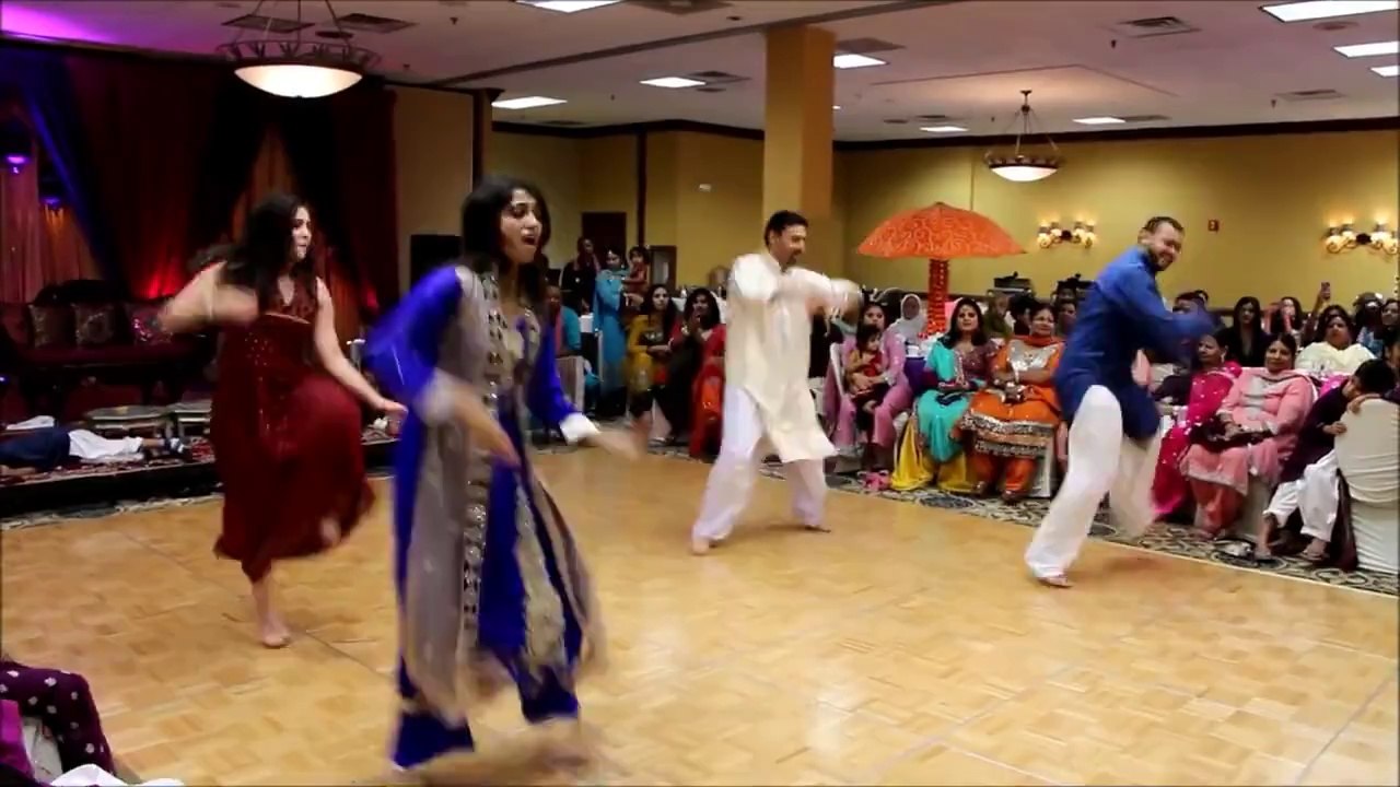 Mehndi Dance Performance by Two Girls 1