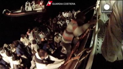 Dos inmigrantes mueren al intentar alcanzar la costa italiana