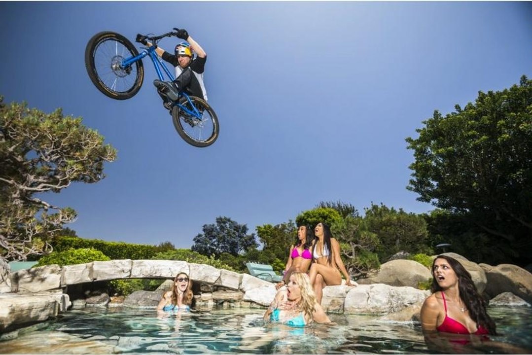 Red Bull presents Danny MacAskill @ Playboy Mansion - Trial Bike