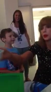 Taylor Swift Surprised A Young Cancer Patient With A Private Concert