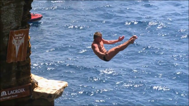 Best cliff divers are in Portugal - Red Bull Cliff Diving World Series 2014