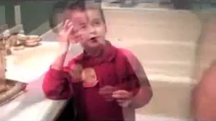 A Kids Reaction To Gay Couple