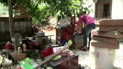 "J'ai vu ma maison s'écrouler en 6 ou 7 secondes", raconte un Chinois