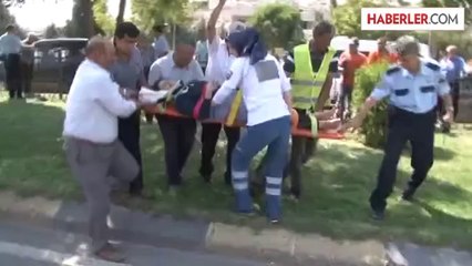 Otomobilin çarptığı anne ve oğlu yaralandı