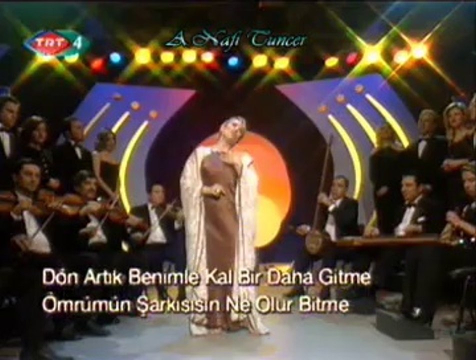 Dilek ŞAFAK ÇAKAR-Özlediğim Şarkısın Kulaklarımda