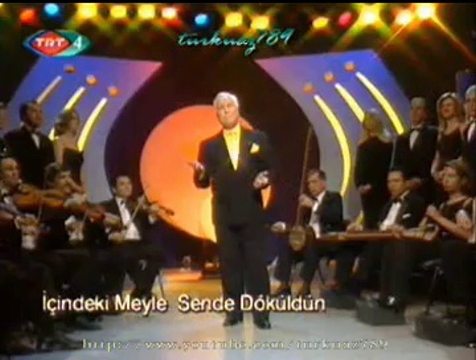 Özer UÇAR-Sen Benim Gönlümde Açan Son Güldün