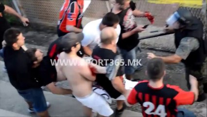 Granada explode em arquibancada e torcedor perde a mão