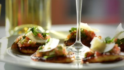 Coussins de ricotta et parmesan, tartare de tomate - Sweet recette de Georges Gotrand