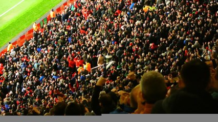 Robin van Persie Freekick Advances Manchester Utd