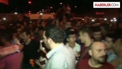 Trabzonsporlu Taraftarlar Coşkuyla Cardozo'yu Bekliyor