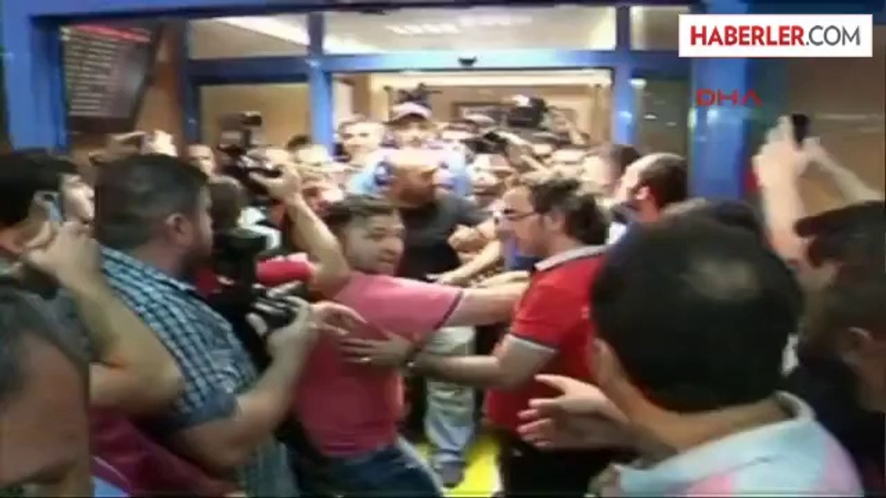 Cardozo Trabzon'a Geldi