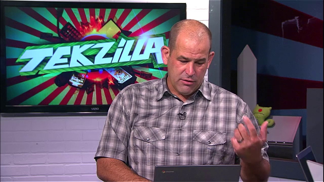 Google Chromebook Challenge! Faster Internet For Free, Rotate Cell Phone Video, Cellphone Unlocking Legal Again, Comcast Confessions, DefCon Prep! - Tekzilla