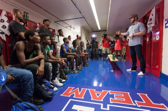 Bryce Harper met with silence during surprise school visit