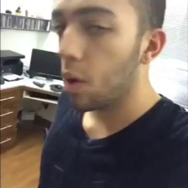 Menina_Burra_em_Sou_Dalto_nico