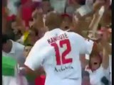 Örnek Futbolcu Kanoute... Helal Olsun Sana