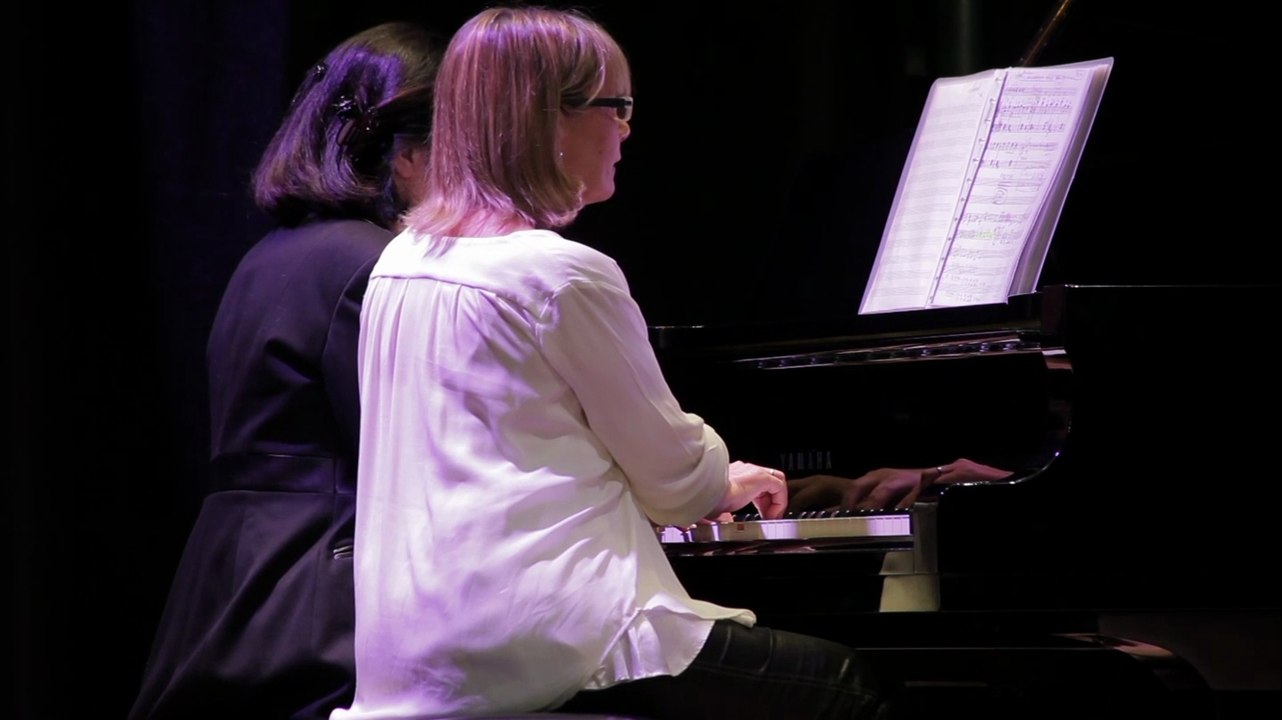 Isabelle STELLA et ses élèves en concert autour de 2 pianos, à Paris,mairie du 9ème