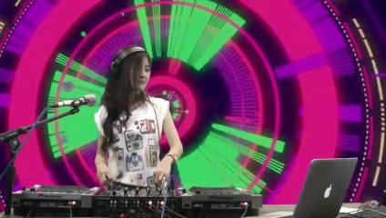 Hot Girl Thái Lan Chơi DJ Cực Hay