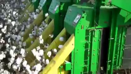 Cotton picking machine2