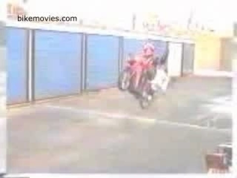 Accident - Scooter Flip