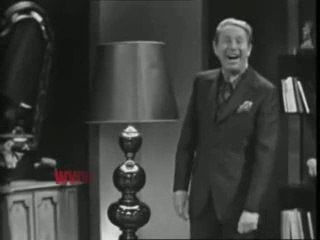 - Charles Trenet (1972)- "le bateau lavoir "