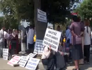 GÖZALTINA ALINAN POLİSLERE DESTEK