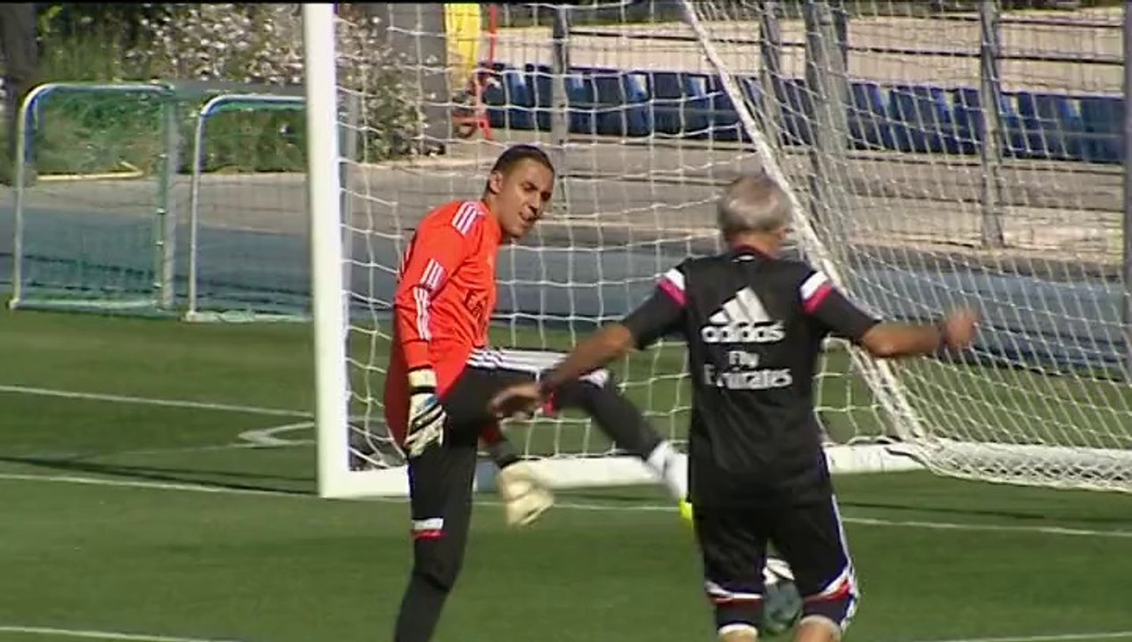 Xabi Alonso, Di María y Coentrao ya se entrenan con el resto de la plantilla